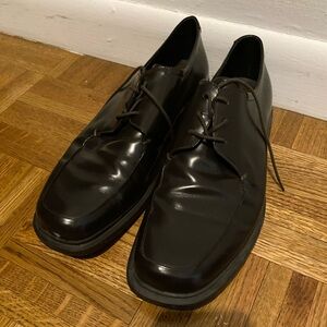 Prada Mens leather dress shoe. Black 8.5. Worn only a handful of times.